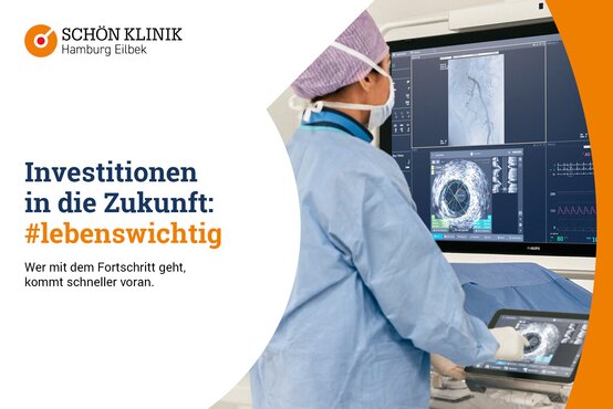Medizinisches Fachpersonal mit Mundschutz arbeitet an Monitoren; Logo der Schön Klinik Hamburg Eilbek links im Bild, Text "Investitionen in die Zukunft"