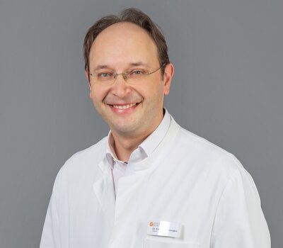 Dr. Roman Ackermann