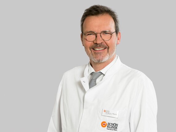 Dr. Oliver James Bisping