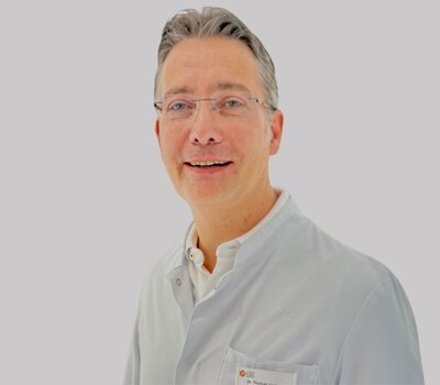 Dr. Thomas Hölting