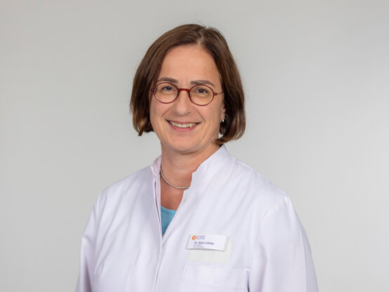 Dr. Anja Lübbig