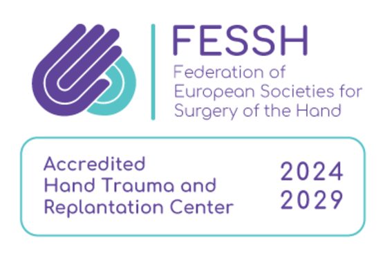FESSH-Logo mit stilisierter Hand und Text „Accredited Hand Trauma and Replantation Center 2024–2029“