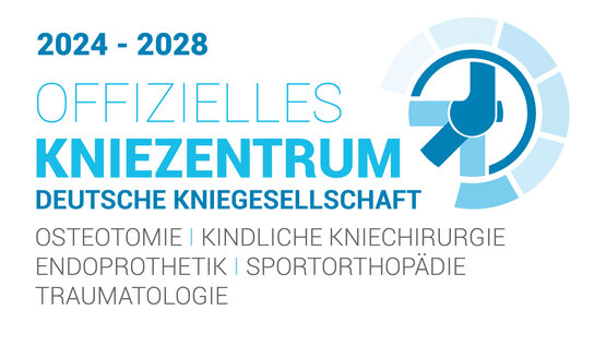 Offizielles Siegel „2024–2028 Offizielles Kniezentrum Deutsche Kniegesellschaft“ mit blauem Kniegelenk-Logo