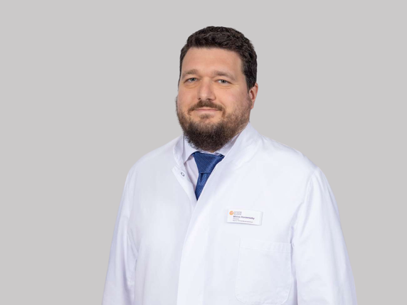 Dr. Miklos Korzenszky