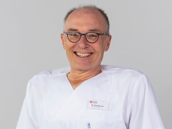 Dr. Hans Brunner