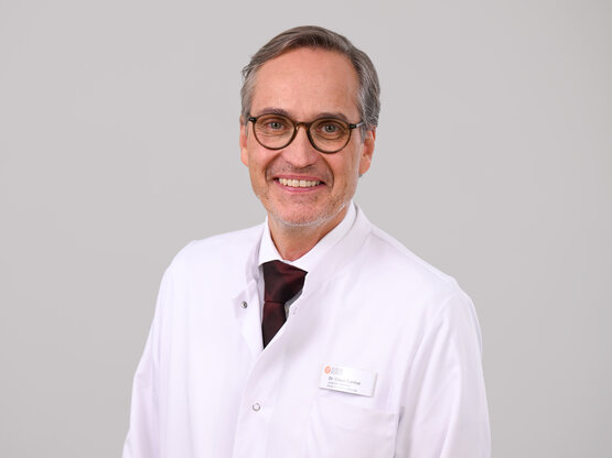 Dr. Claus Cantus