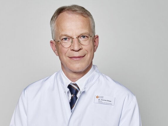 Dr. Thomas Derpa