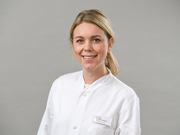 Dr. Mira Caspers