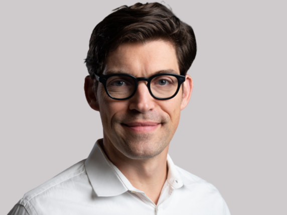 Prof. Dr. Dominik Seybold