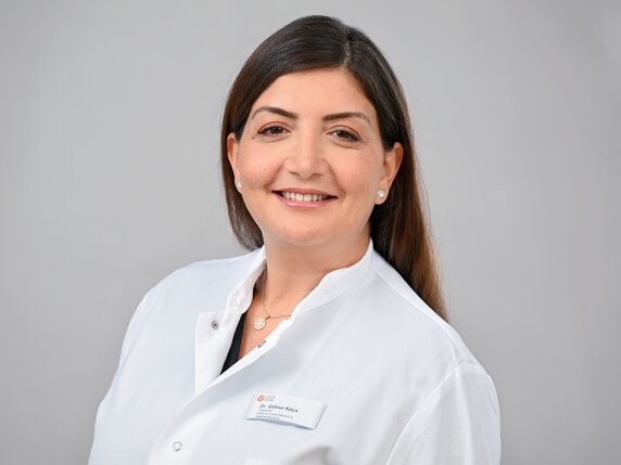 Dr. Gülnur Kaya