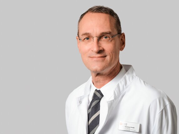 Dr. Nikolaus Kreitz