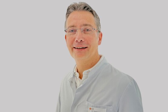 Dr. Thomas Hölting Chefarzt der Pneumologie in der Schön Klinik Hamburg Eilbek
