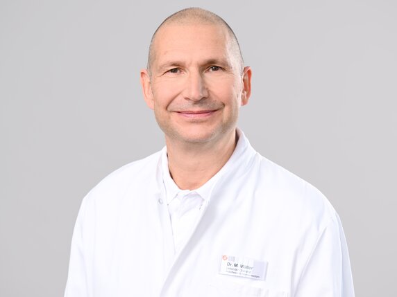 Dr. Max Müller DEAA