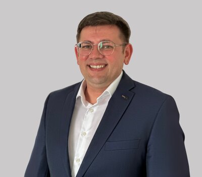 Dr. medic Albert Bratu (ab 01.01.2026)