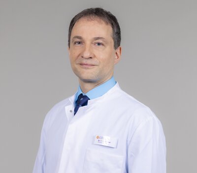 Dr. Thomas Schachtner