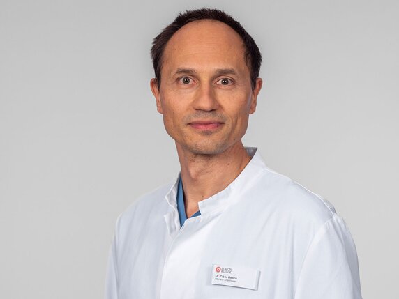 Dr. Tibor Bence, DESA, MSc