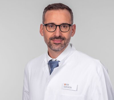 Dr. Uwe Platz
