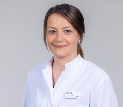 Dr. Teresa Kiefer
