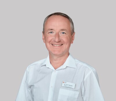 Dr. Sebastian Barczok