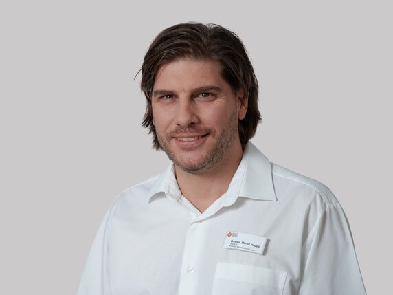 Dr. Moritz Hoppe
