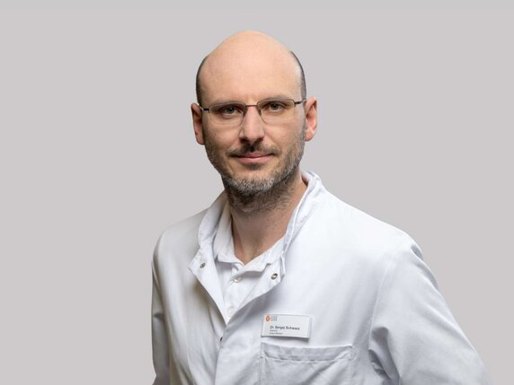 Dr. Sergej Schwarz