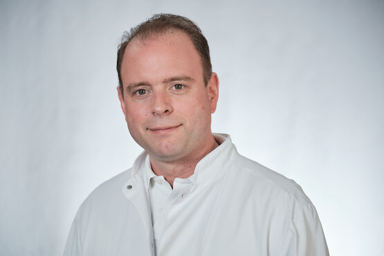 Porträtfoto: Dr. John-Kilian Rehbein Facharzt für Frauenheilkunde und Geburtshilfe