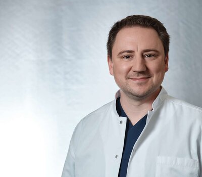 Dr. Holger Hettich
