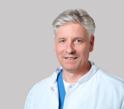 Dr. Roland Panzer