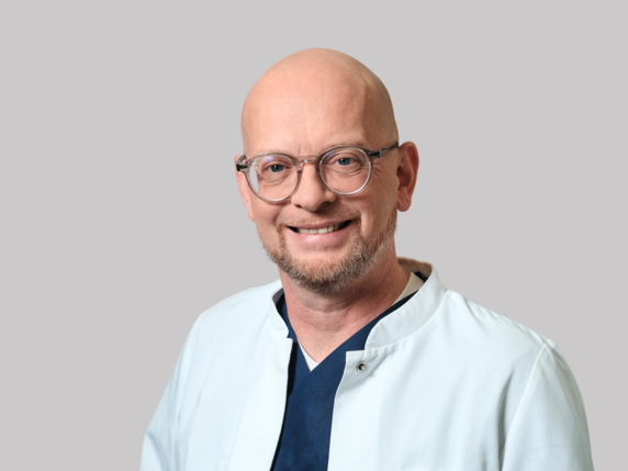 Dr. Lars Ulrich Stracke