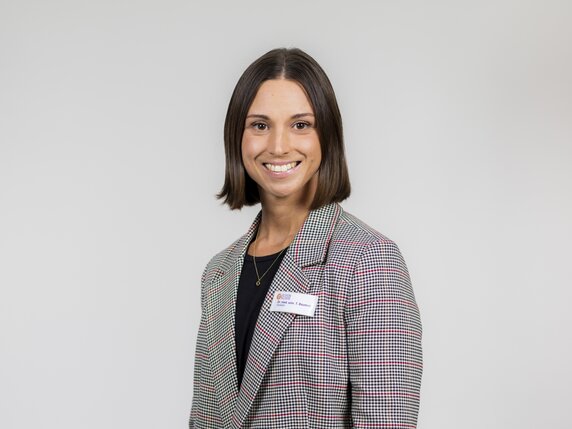 Dr. Tabea Bauman