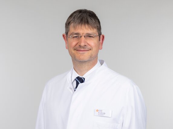 Dr. Jan Lotte