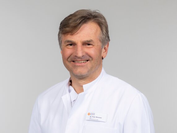 Dr. Peter Moravec