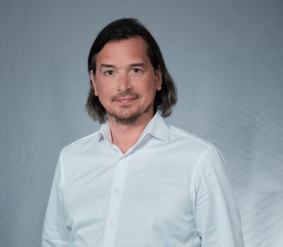 Dr. Tobias Lutz