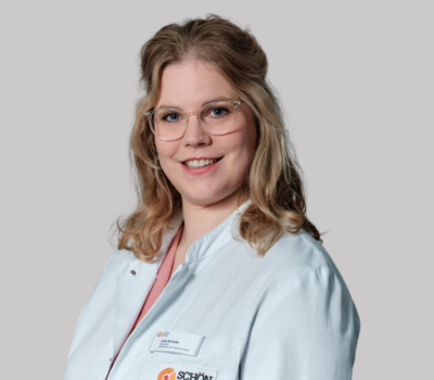 Julia Schade