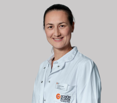 Dr. Jasmin Hölzel