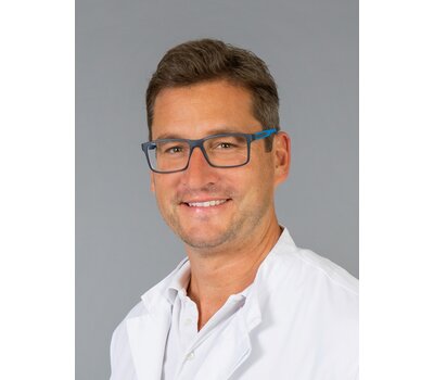 Dr. Oliver Leberfing